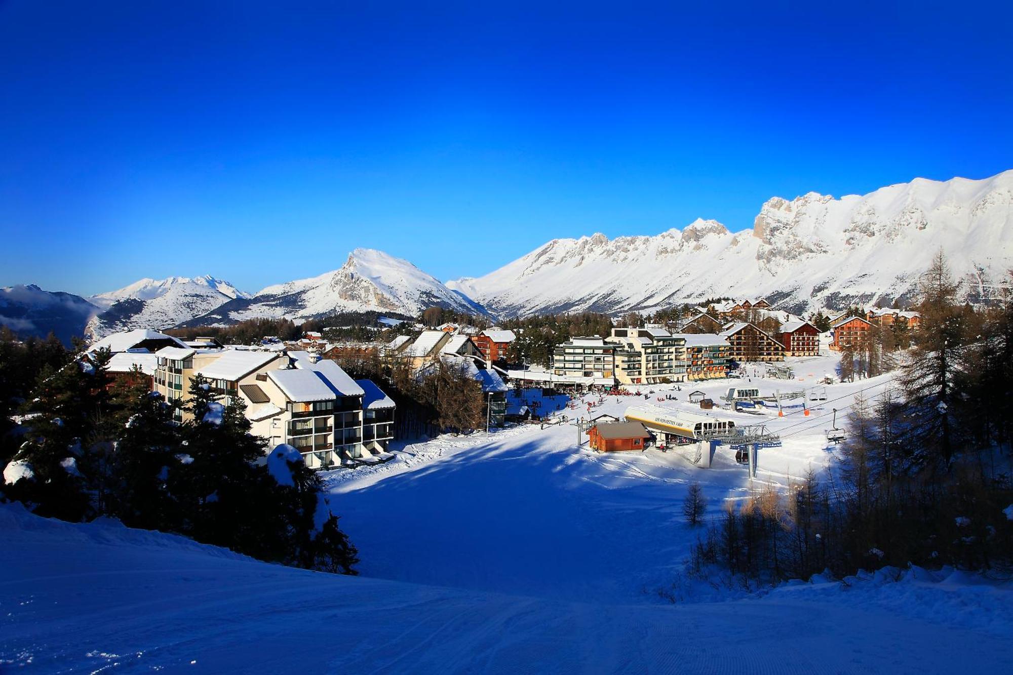 Sunweb Hotel L'Ecrin Des Neiges La Joue du Loup Ngoại thất bức ảnh