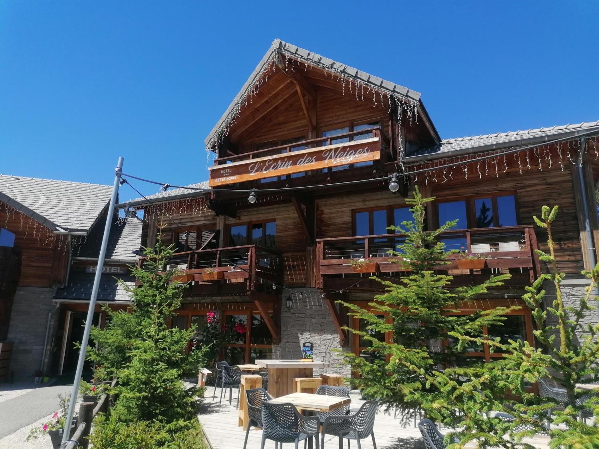 Sunweb Hotel L'Ecrin Des Neiges La Joue du Loup Ngoại thất bức ảnh